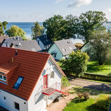 Uferpromenade Whg Og Appartement Röbel Buitenkant foto